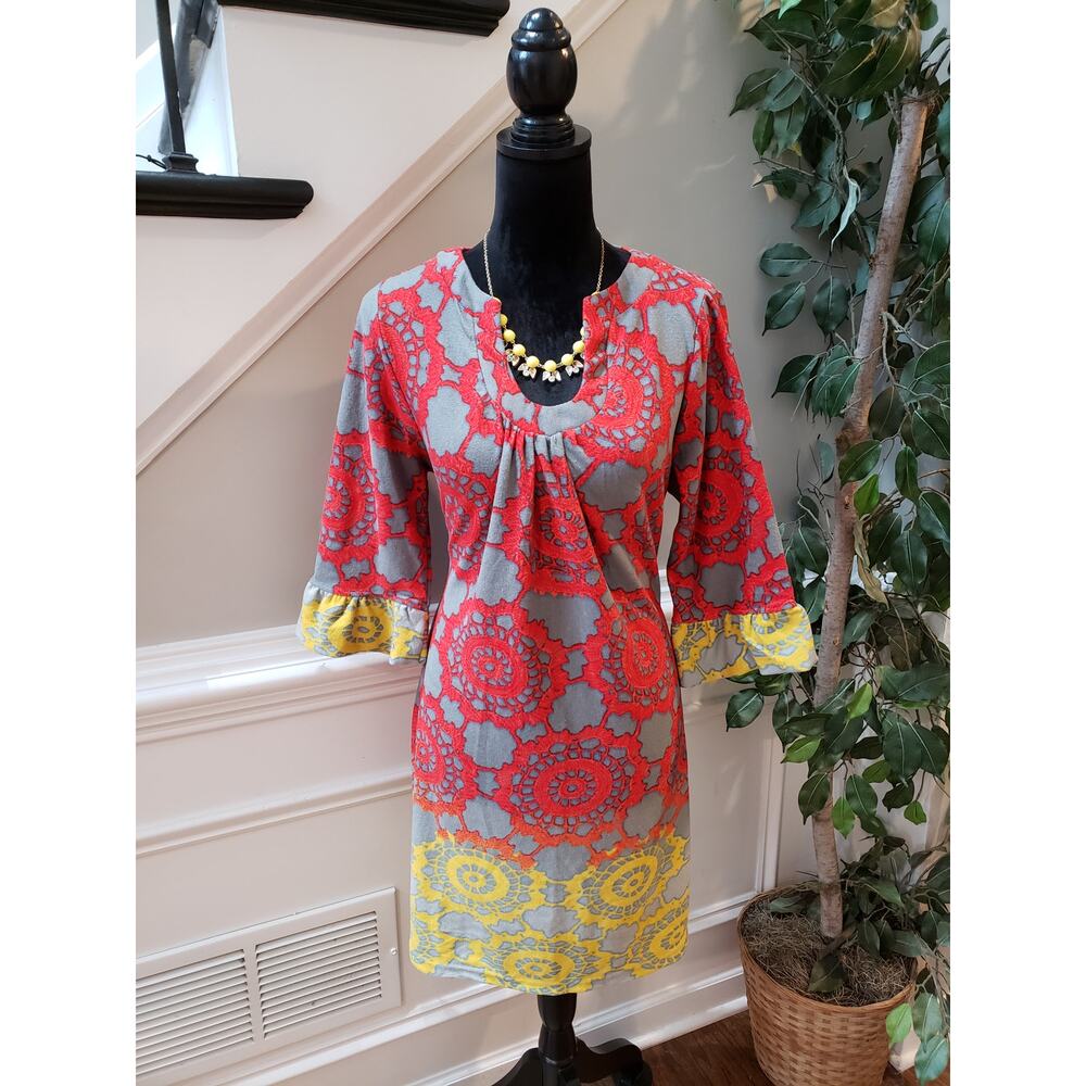 Aryeh Women's Size 1X Red Yellow Gray Floral Print Tunic Polyester Casual Top